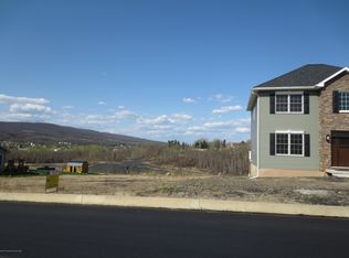 W Line St, Olyphant, PA 18447