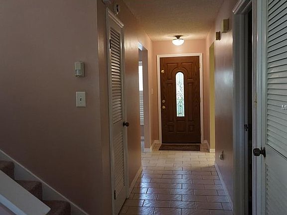 2nd image of 2310 W Woodlawn Ave