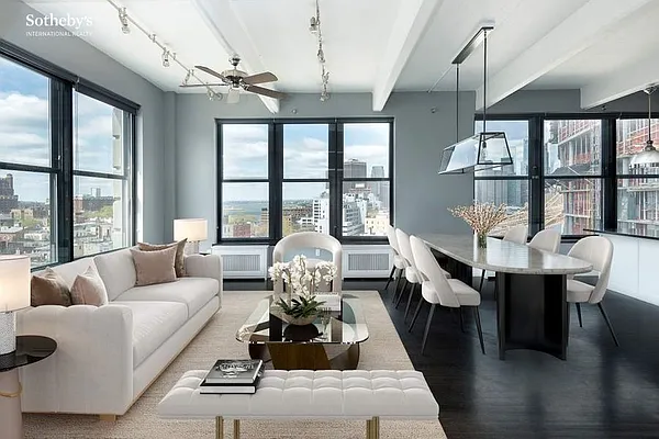 Sold by Sotheby's International Realty | media 8