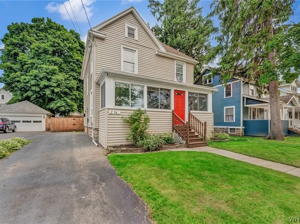 46 N Lyon St, Batavia, NY 14020
