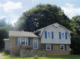 1831 Danbury St, Gastonia, NC 28052