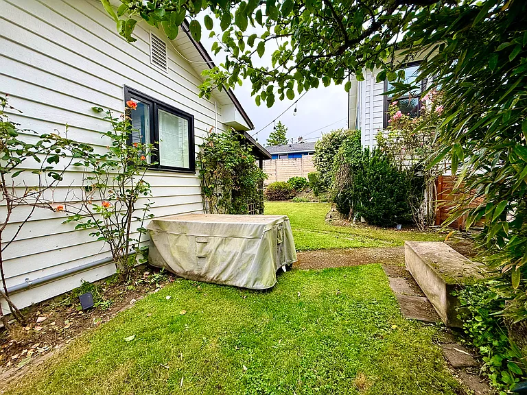 4146 46th Ave SW — Photo 44