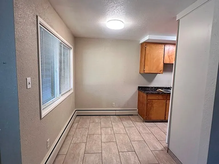 2544 Union St — Photo 12