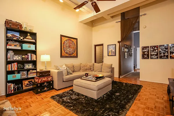 Rented by Sotheby's International Realty | media 11