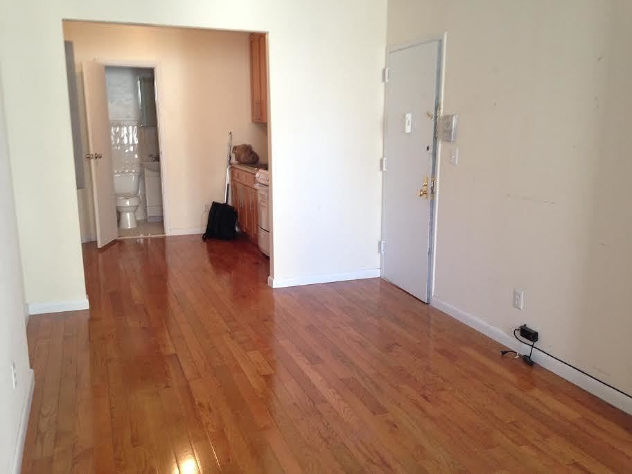 1st image of 425 E 114th St APT 4RE