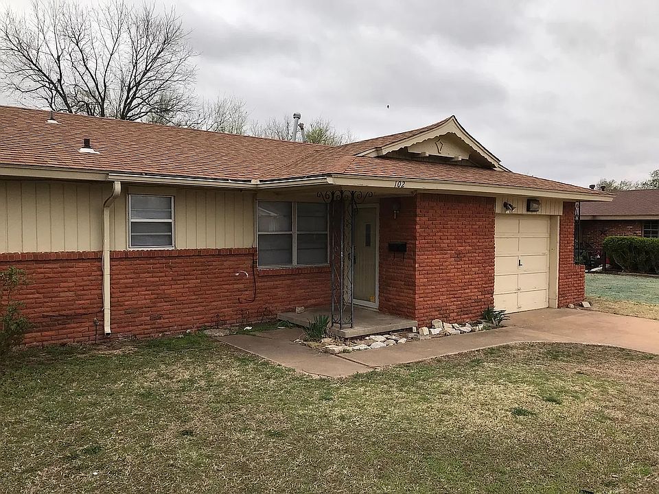 1st image of 102 Thompson Dr