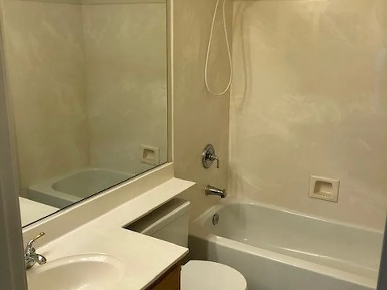 340 Caples Dr — Photo 13