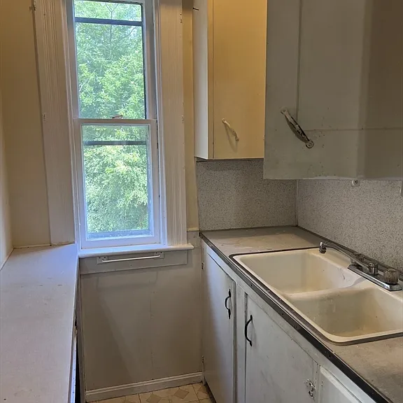 71 Ash St #3 — Photo 14