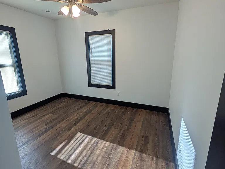 179 Everglades Blvd — Photo 11