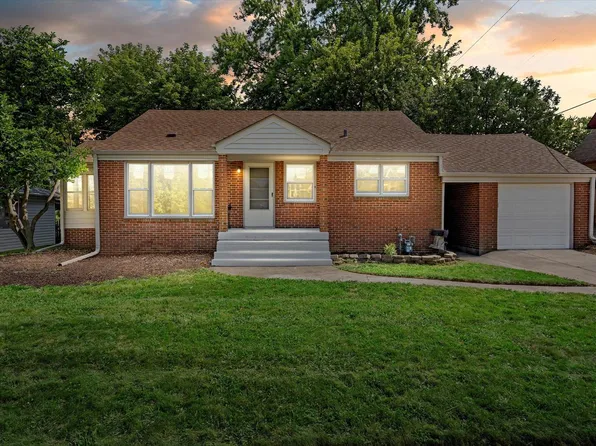 2107 Harriet STREET, Racine, WI 53404