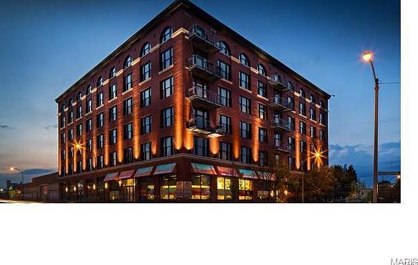 1st image of 2201 Washington Ave #208