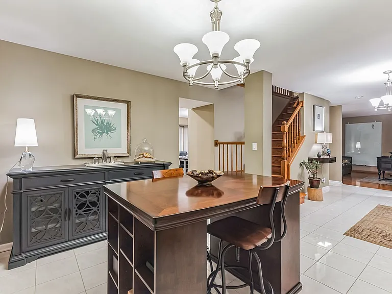 324 Chesapeake Ln — Photo 15