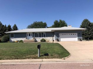 712 E Hynes Ave, Oneill, NE 68763