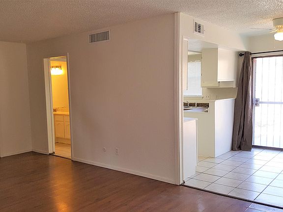 5th image of 6611 Dawn Dr #C