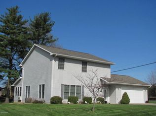 1080 Kira Ct, Carbondale, IL 62901