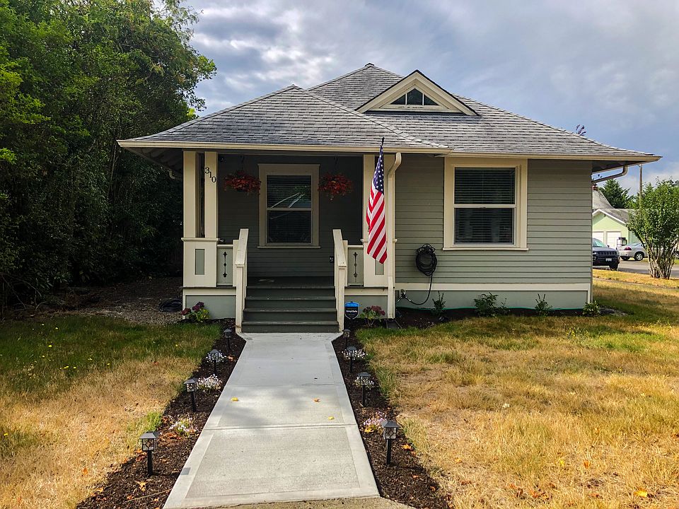 1st image of 310 Louviers Ave