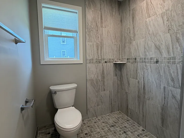 30-32 Osborne St #1 — Photo 12