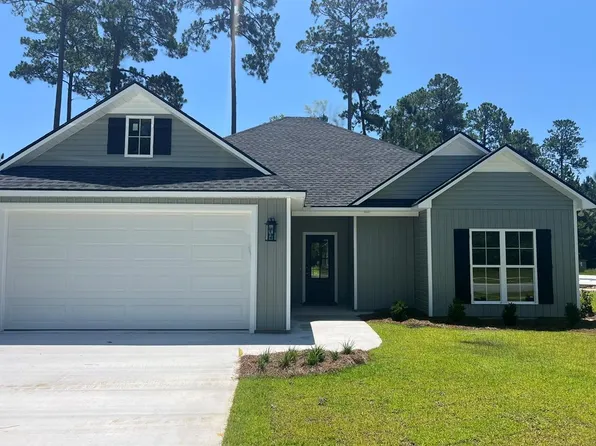 31 Sloans Village Way SE, Moultrie, GA 31788