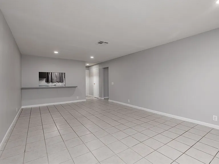 1676 Jupiter Ct #B — Photo 6
