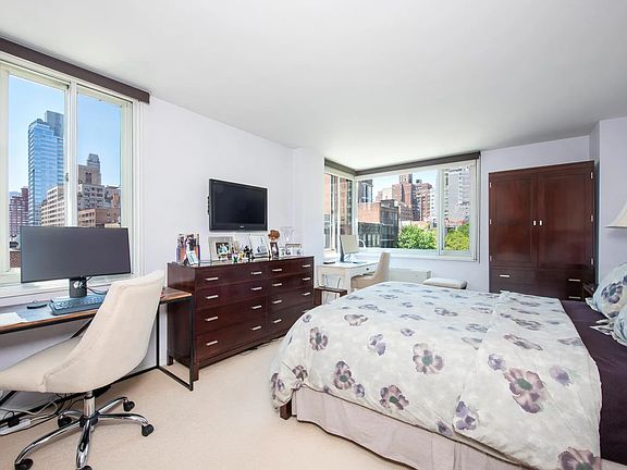 4th image of 301 E 78th St APT 7C
