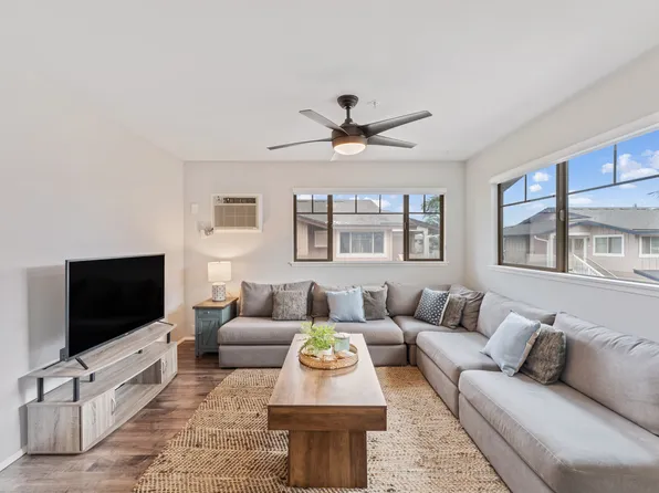 91-1015 Kamaaha Ave #208-1, Kapolei, HI 96707