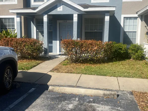 1508 Blue Magnolia Rd, Brandon, FL 33510