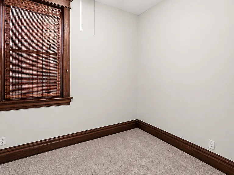 3323 Halliday Ave — Photo 36
