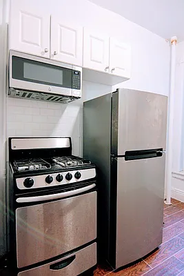 Rented by GPA Realty | media 34