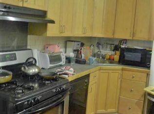 750 Huntington Ave #2F, Boston, MA 02115