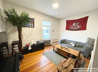 692 Columbia Rd #1A, Dorchester, MA 02125