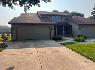 2355 Cedar Rdg, Green Bay, WI 54313