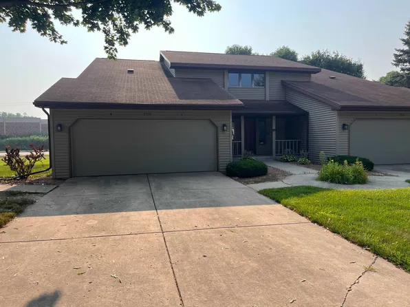 2355 Cedar Rdg, Green Bay, WI 54313