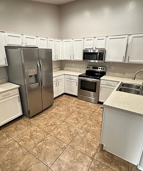1700 S Weaver Dr — Photo 9