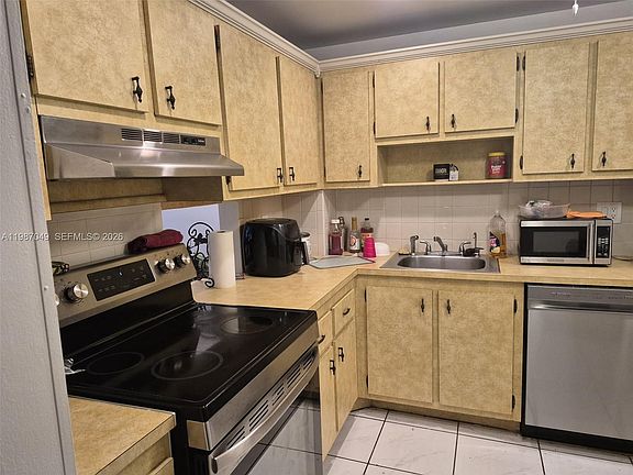 4th image of 200 Ashbury Rd APT 307