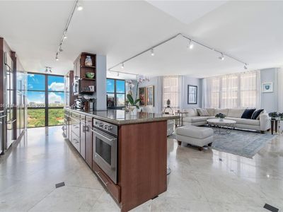 1925 Brickell Ave APT D1401, Miami, FL, 33129