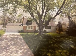 2412 Porter Ave, Anoka, MN 55303