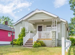 49 Scoles Ave, Clifton, NJ