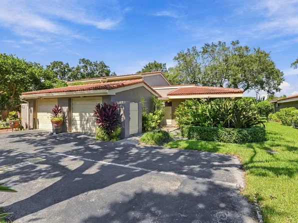 1101 SAINT ANDREWS Road #4, Hollywood, FL 33021