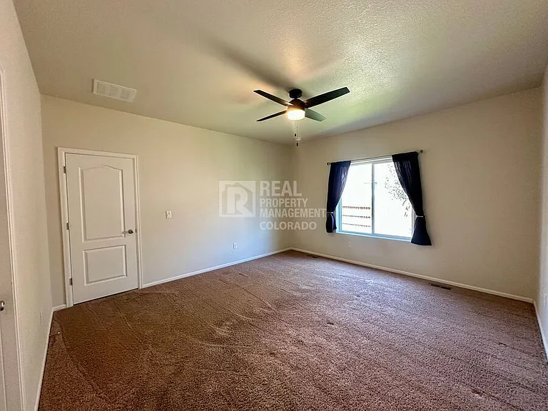 1836 Taos St — Photo 6