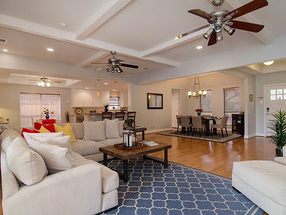 3rd image of 6908 Echo Bluff Dr