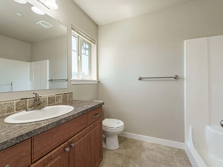 836 NE 109th Ct — Photo 21