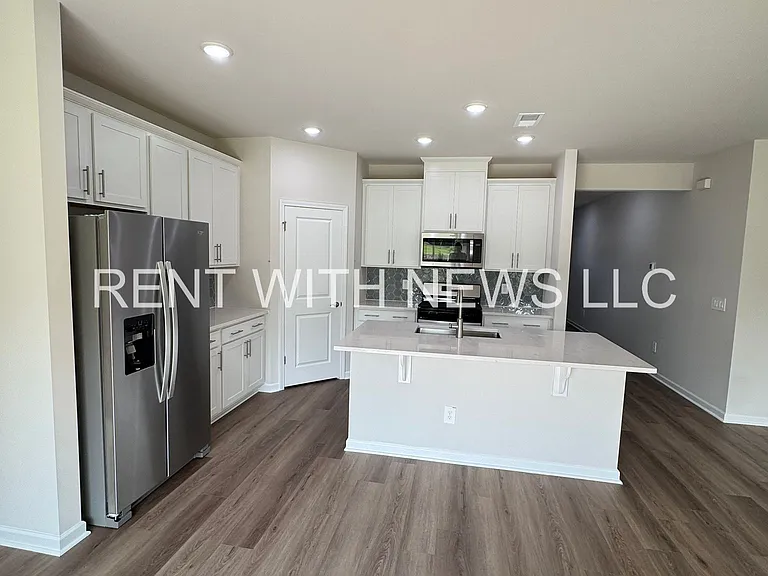 539 White Birch Ln — Photo 4