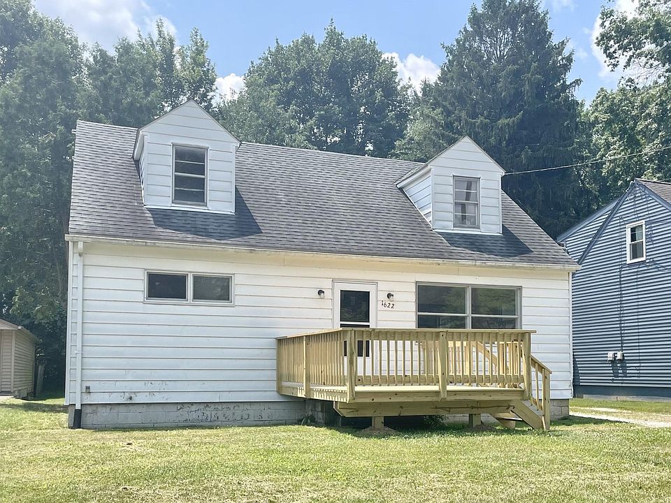 1st image of 1622 Treasch Dr