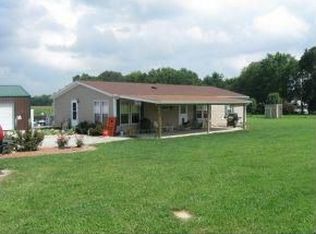 13530 Chesterville Rd, Moores Hill, IN 47032