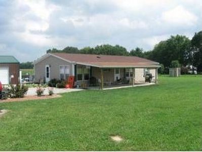 13530 Chesterville Rd, Moores Hill, IN, 47032