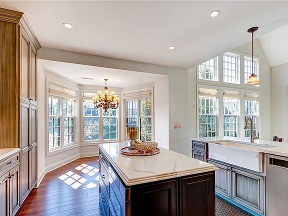 2nd image of 39489 Tudor Dr Unit B