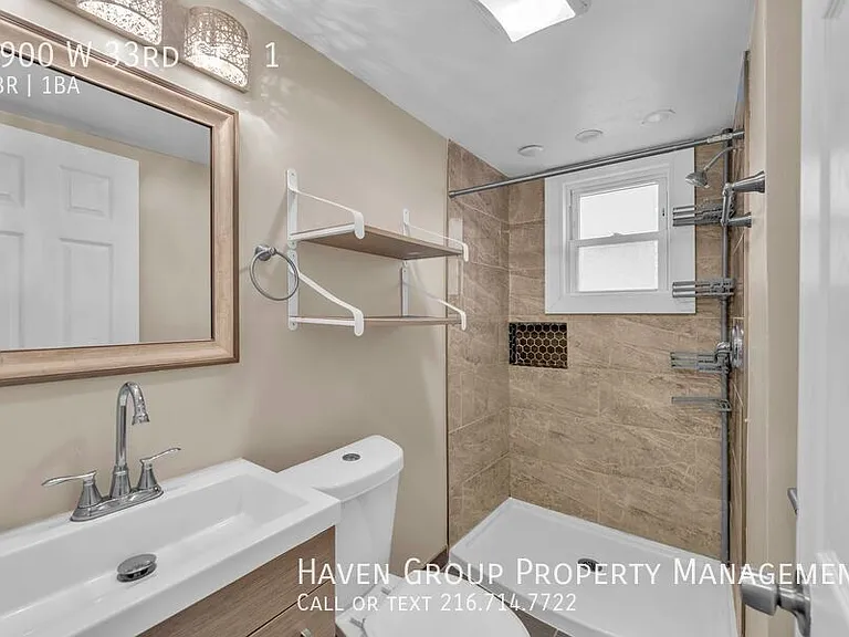 3900 W 33rd St #1 — Photo 17