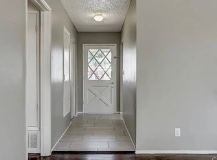 27813 Pluto St, Highland, CA 92346