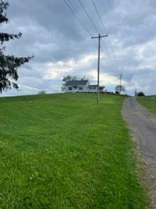 107 Oliphant Rd, Uniontown, PA, 15401