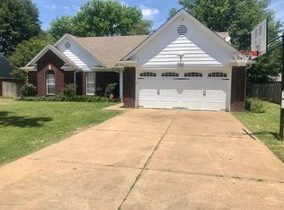 3420 Bayberry Dr, Horn Lake, MS 38637